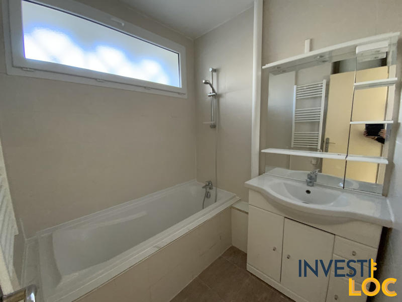 Appartement - 60 m² - 4 pièces