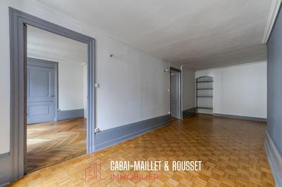 Appartement - 58 m² - 2 pièces