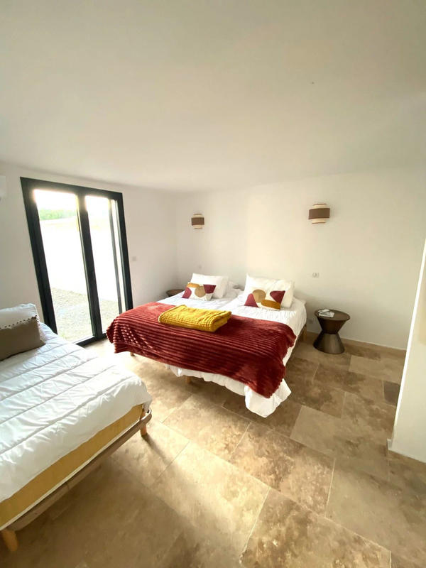 Villa - 137 m² - 4 pièces