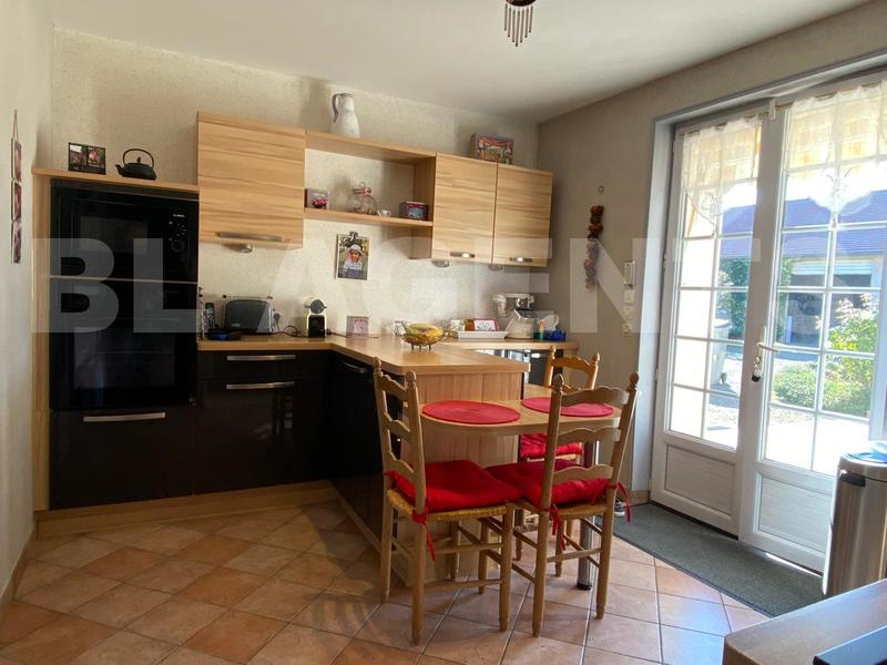 Maison traditionnelle - 154 m² - 6 pièces