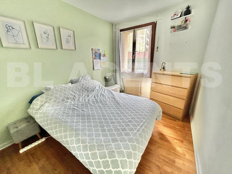 Appartement - 86 m² - 4 pièces