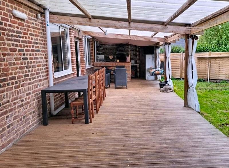 Maison - 220 m² - 4 pièces