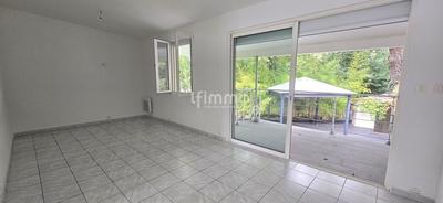 Maison - 75 m² - 4 pièces