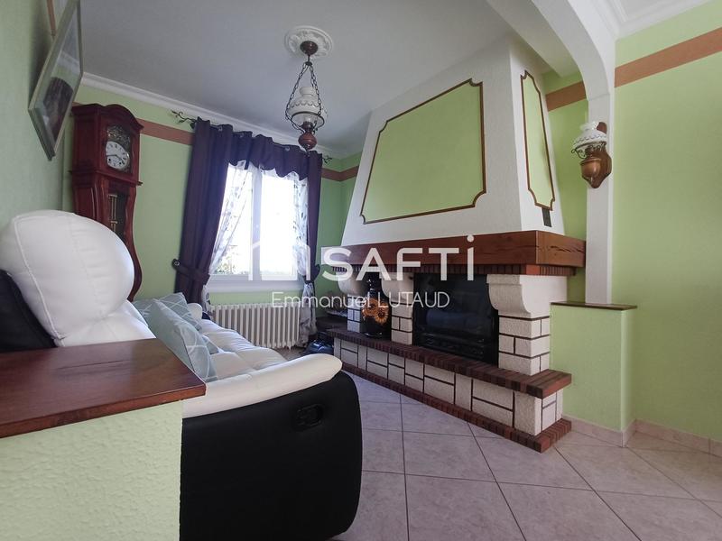 Maison - 92 m² - 7 pièces