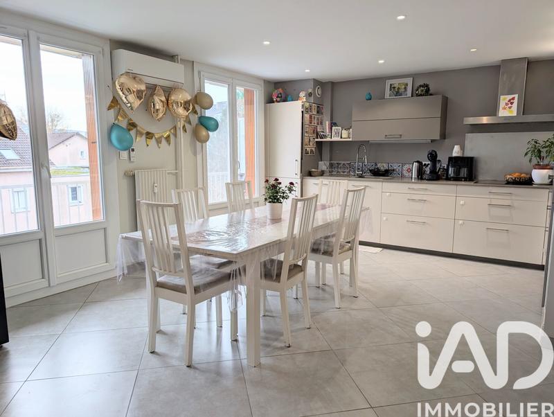 Appartement - 75 m² - 3 pièces