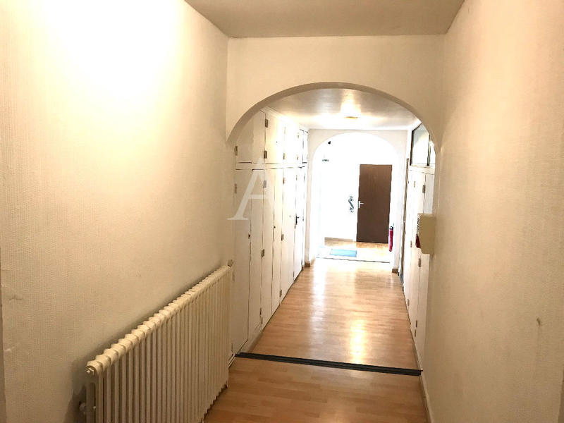 Immeuble - 368 m² - 13 pièces