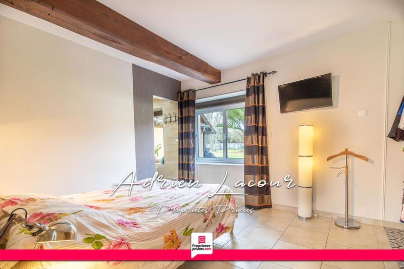 Maison - 206 m² - 7 pièces