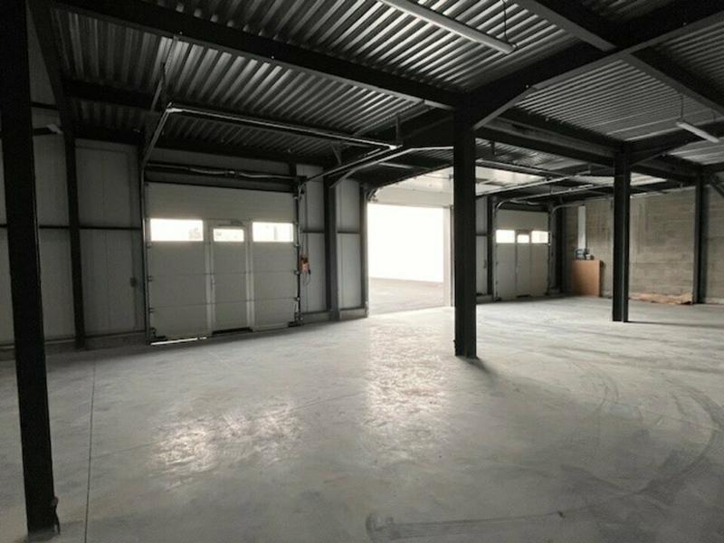 Local d'activité / Entrepôt - 360 m²