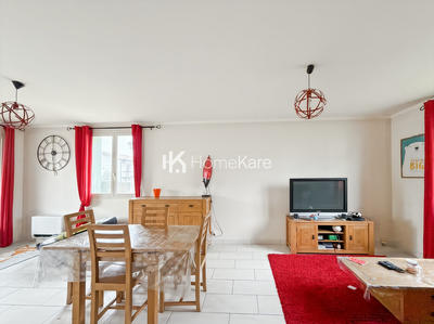 Maison - 105 m² - 5 pièces