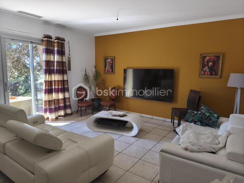 Propriété - 150 m² - 5 pièces