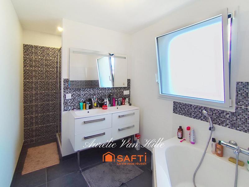 Maison - 137 m² - 5 pièces