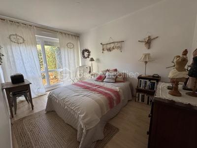 Villa - 99 m² - 5 pièces