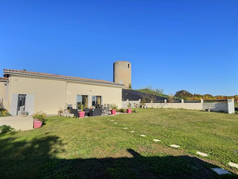 Maison de village - 151 m² - 4 pièces