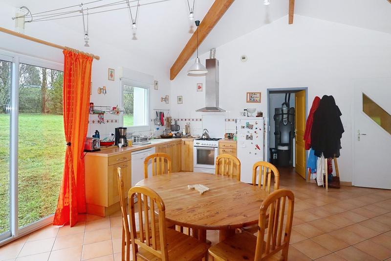 Maison - 140 m² - 5 pièces