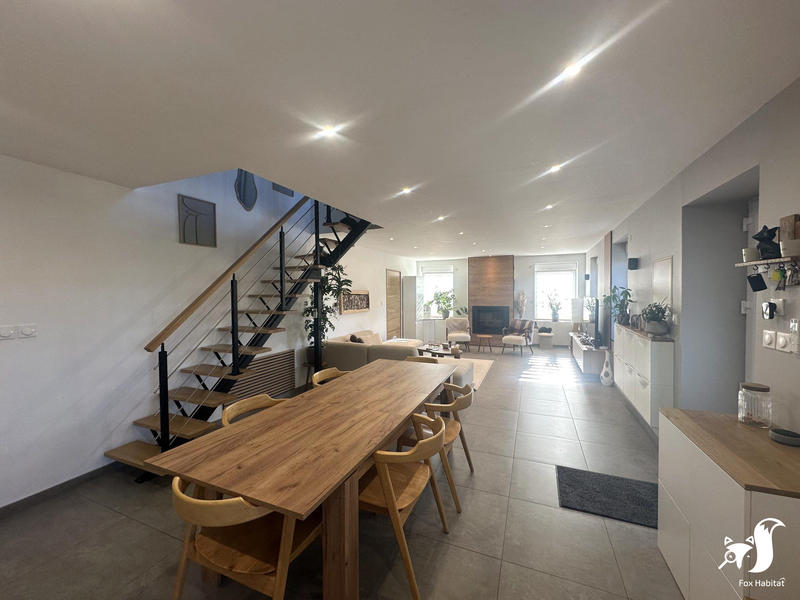 Maison - 158 m² - 5 pièces