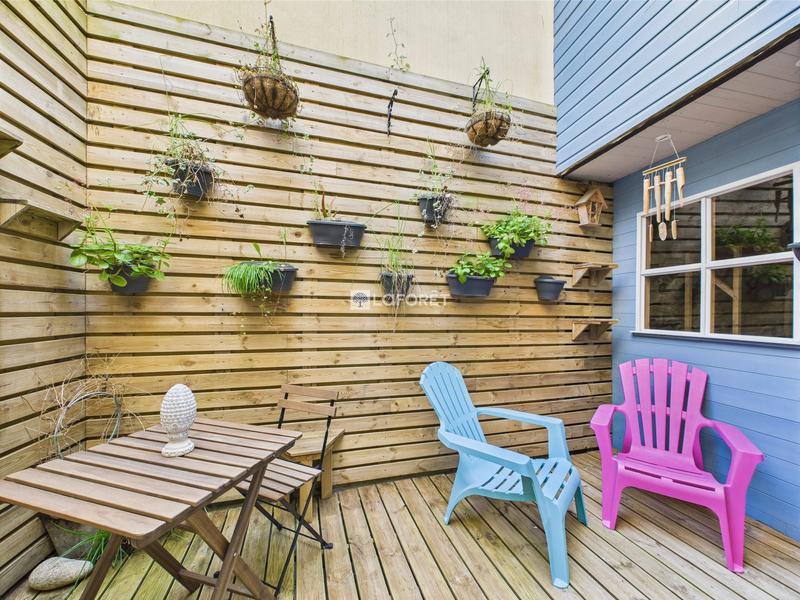 Maison traditionnelle - 96 m² - 6 pièces