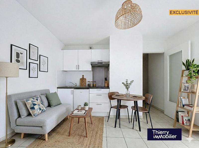 Studio - 18 m² - 1 pièce