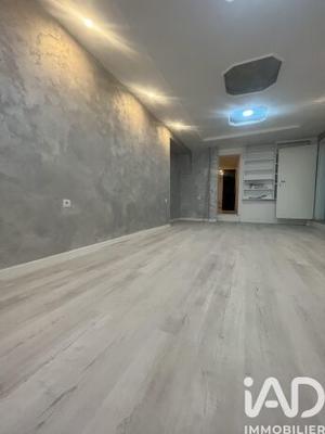 Appartement - 61 m² - 2 pièces