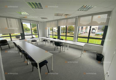 Bureau - 1 130 m²