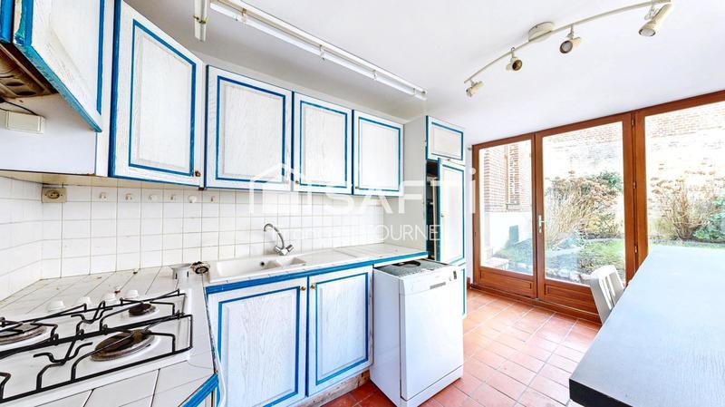 Maison - 177 m² - 7 pièces