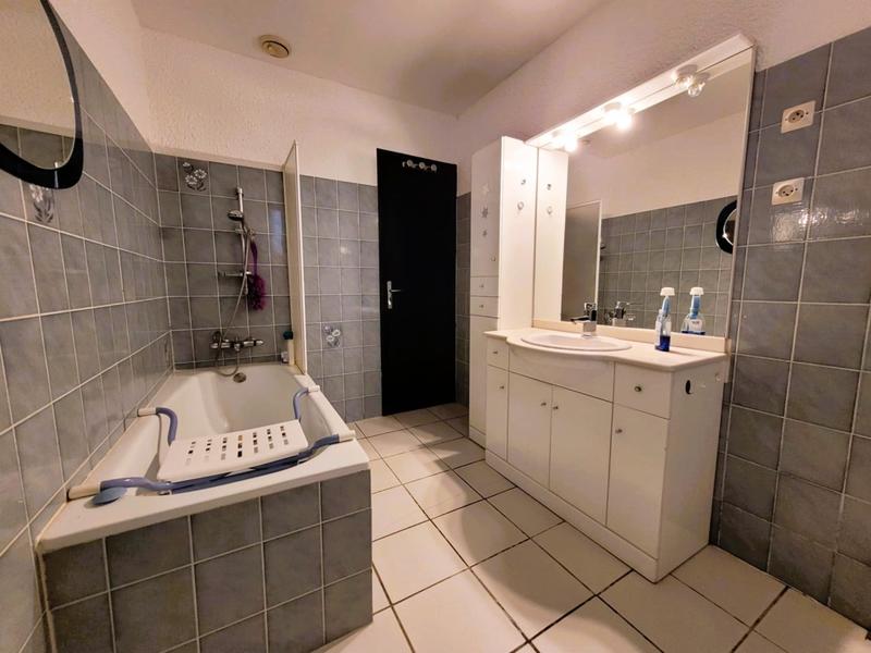 Viager - Maison - 170 m² - 6 pièces