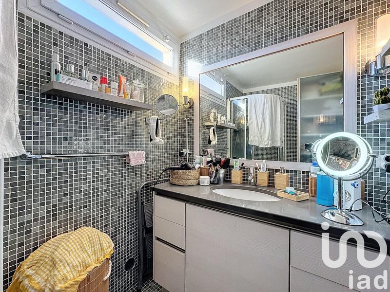 Appartement - 88 m² - 5 pièces