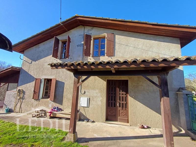 Maison - 200 m² - 5 pièces