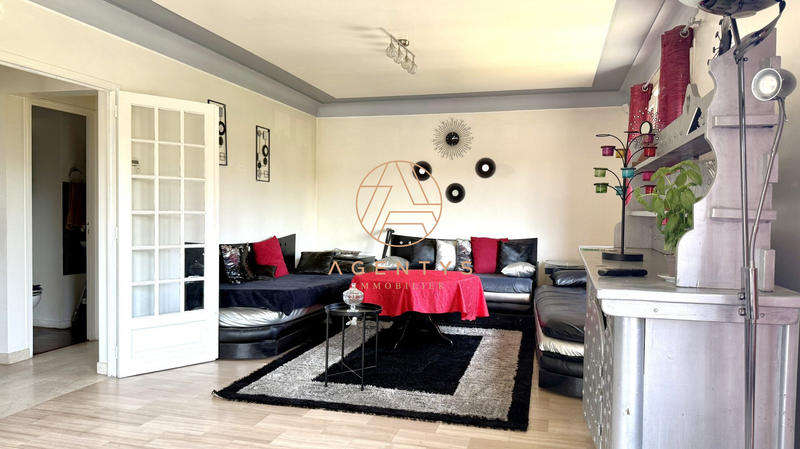 Maison - 165 m² - 7 pièces