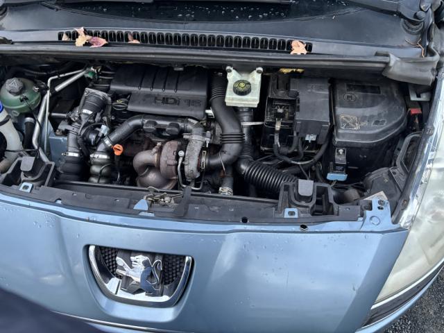 Peugeot 5008 1.6 HDi 110ch Fap Bvm6 Confort Pack 5pl