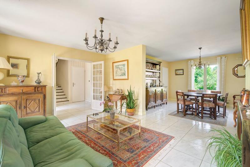 Maison - 160 m² - 7 pièces