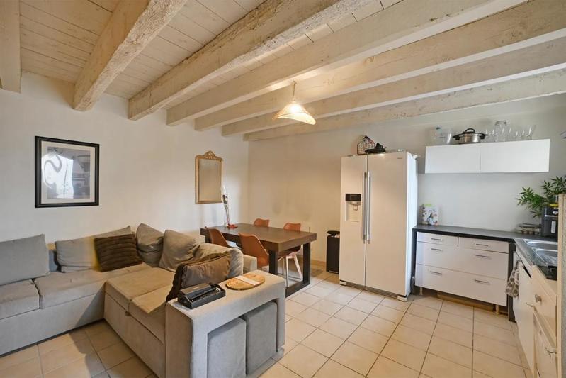 Maison - 330 m² - 15 pièces