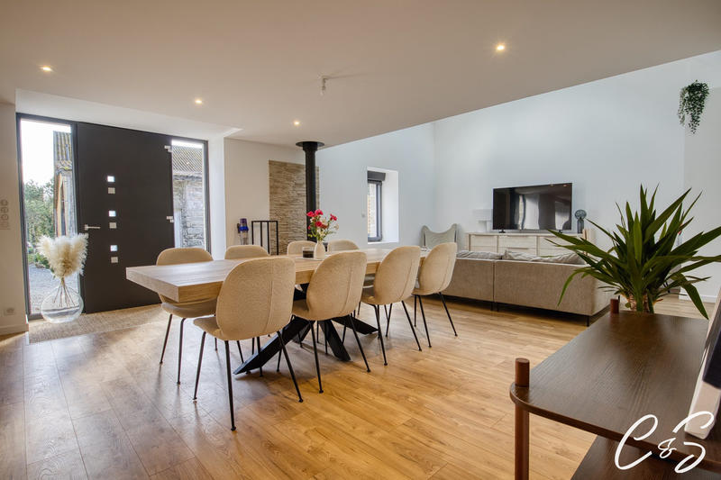 Maison - 113 m² - 5 pièces