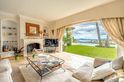 Villa - 200 m² - 5 pièces