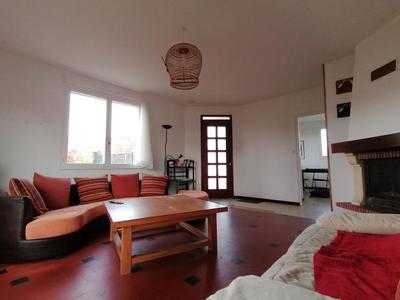 Maison jumelée - 86 m² - 4 pièces