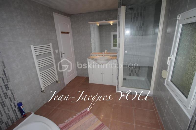 Maison de village - 140 m² - 5 pièces