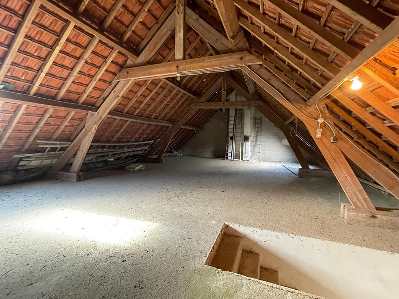 Maison - 92 m² - 4 pièces