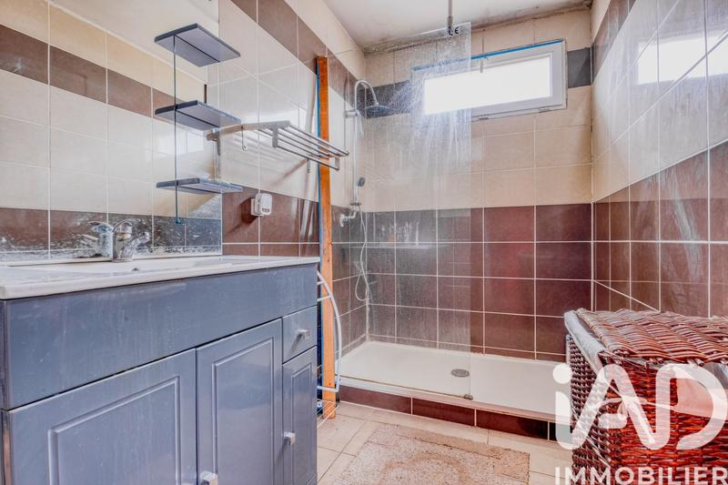 Maison - 151 m² - 6 pièces