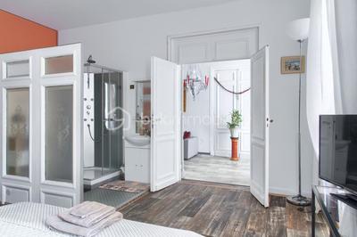 Demeure - 470 m² - 18 pièces