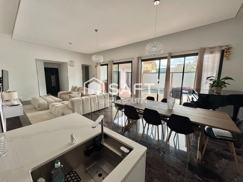 Maison - 139 m² - 6 pièces