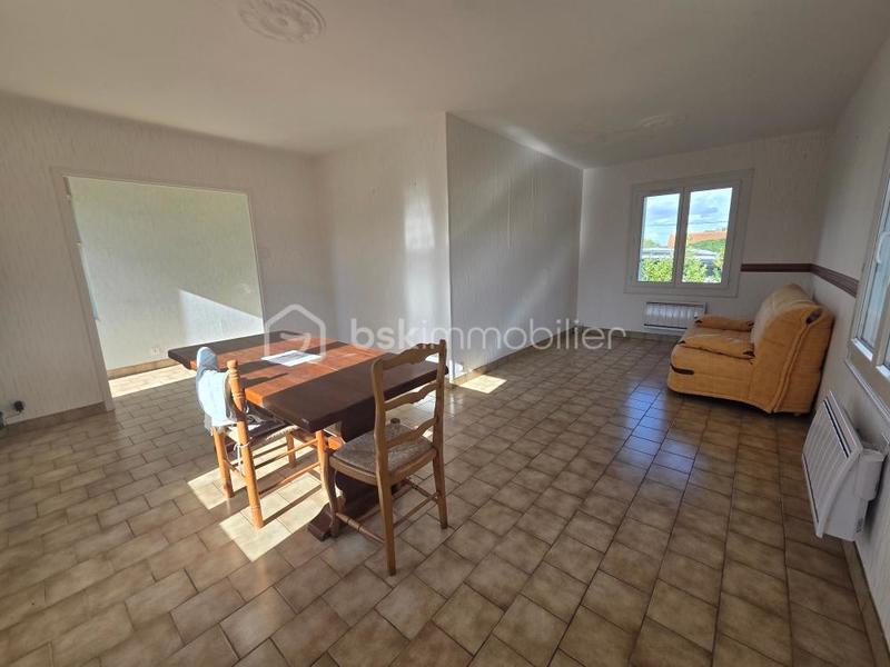 Maison traditionnelle - 88 m² - 5 pièces