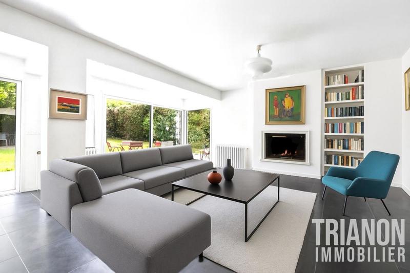 Maison - 307 m² - 10 pièces