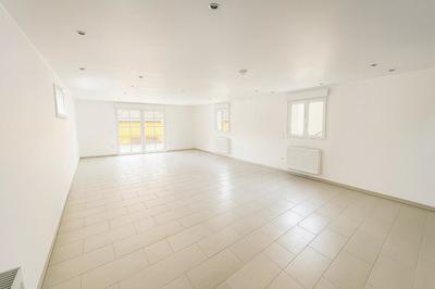 Duplex - 147 m² - 5 pièces