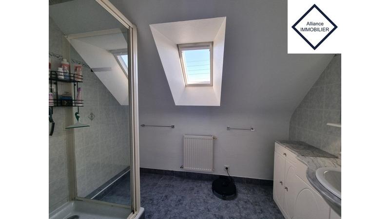 Maison - 158 m² - 8 pièces