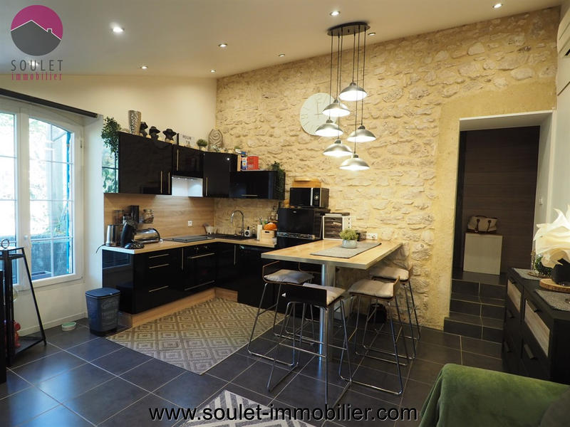 Propriété - 400 m² - 14 pièces