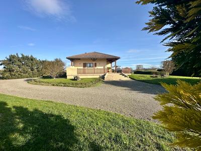 Maison - 123 m² - 5 pièces