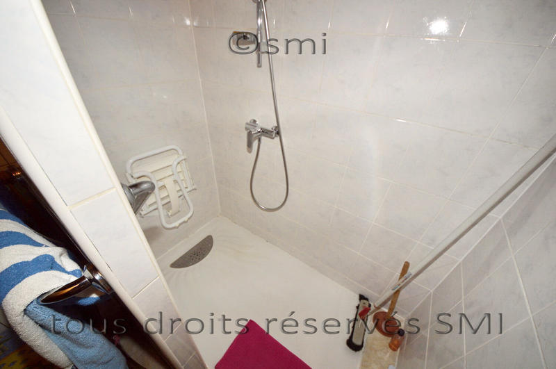 Maison - 180 m² - 8 pièces