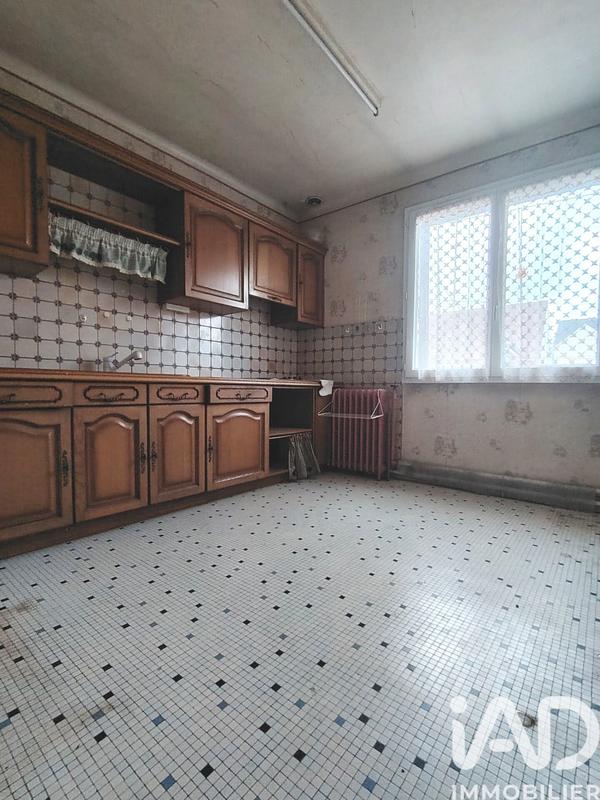 Maison - 111 m² - 5 pièces