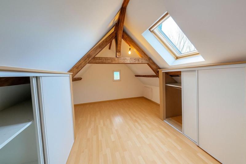 Maison - 200 m² - 5 pièces