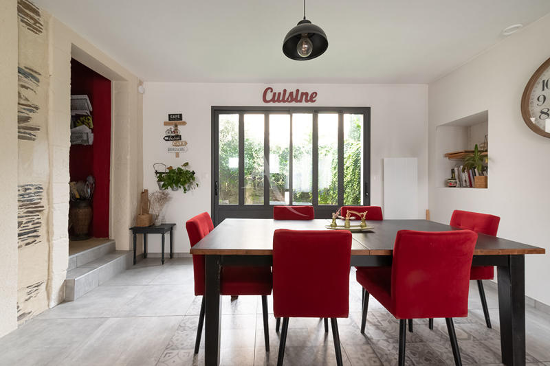 Maison - 147 m² - 6 pièces