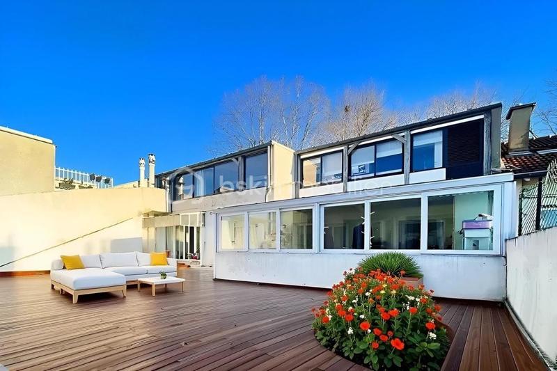 Appartement - 158 m² - 5 pièces